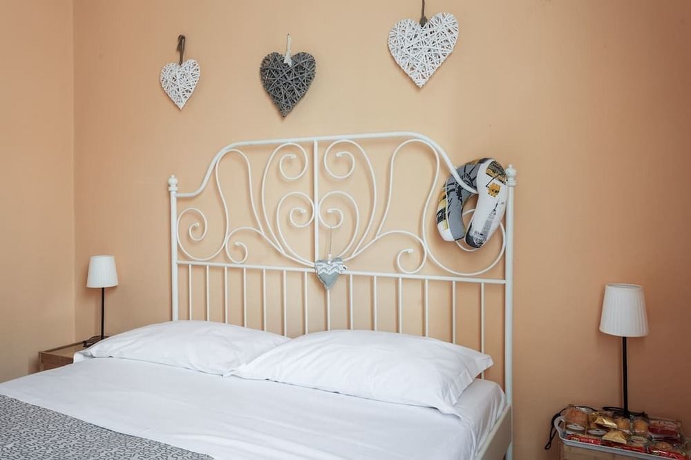 Stazione Centrale Bed & Breakfast Bologna Bagian luar foto