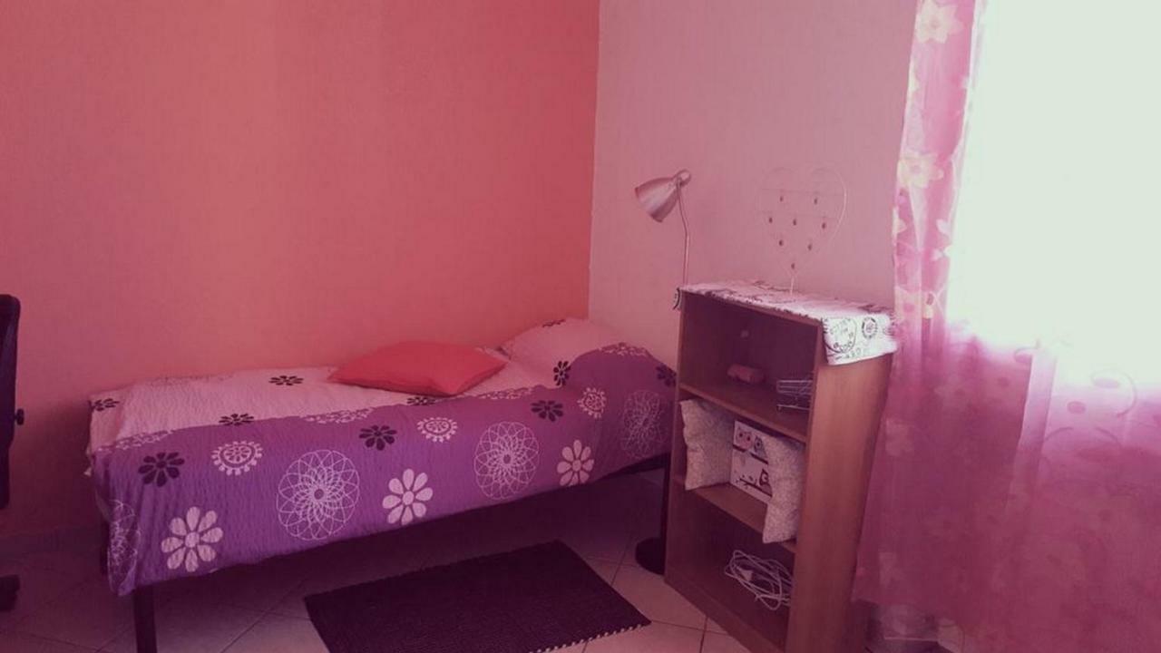 Stazione Centrale Bed & Breakfast Bologna Bagian luar foto